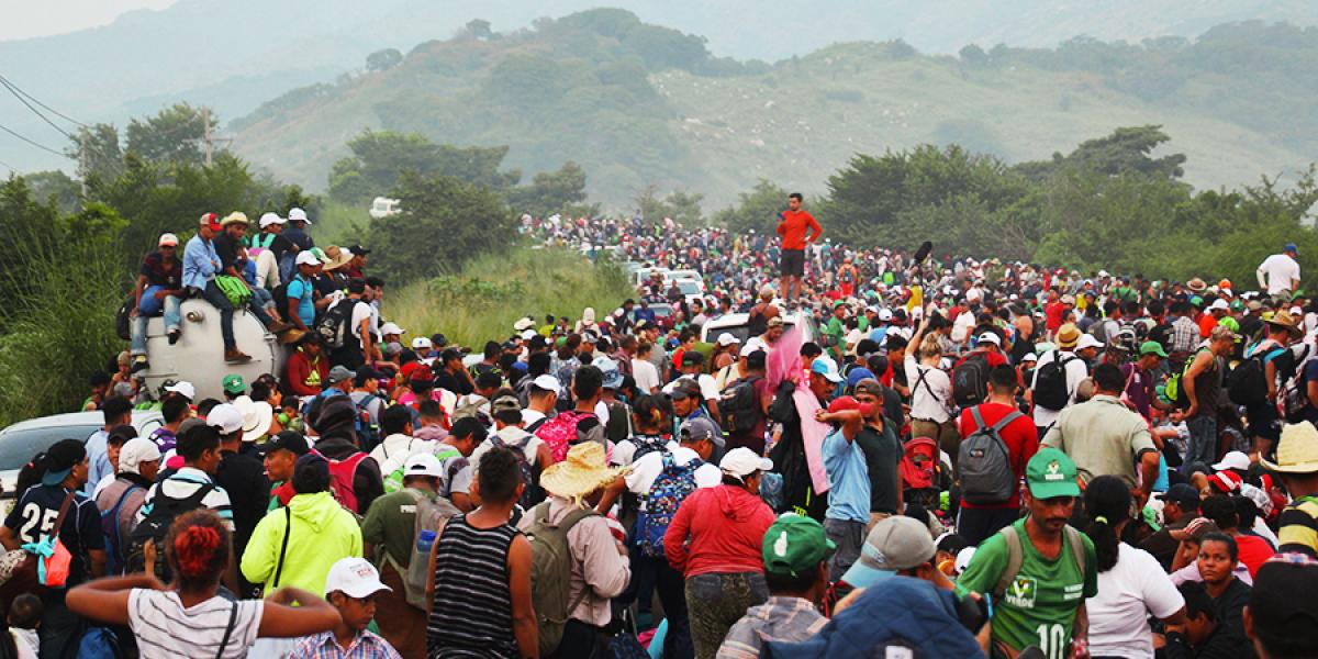 Cerca de 1,200 migrantes salieron del sur rumbo a la capital