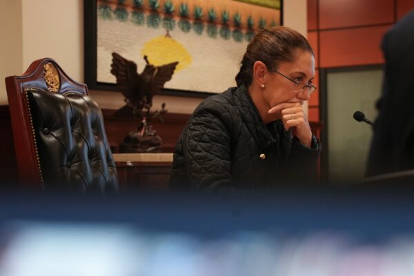 La presidenta Claudia Sheinbaum detalló en redes que el Comité de Emergencia se mantiene en trabajo continuo para ayudar a las familias damnificadas por las lluvias. Foto: X @Claudiashein.