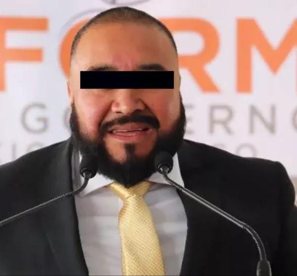 José Isabel N., alias “Chabelo” y exalcalde de Xicohtzinco, Tlaxcala, fue detenido en Huejotzingo, Puebla, tras casi cuatro años prófugo. Imagen: ADN40.