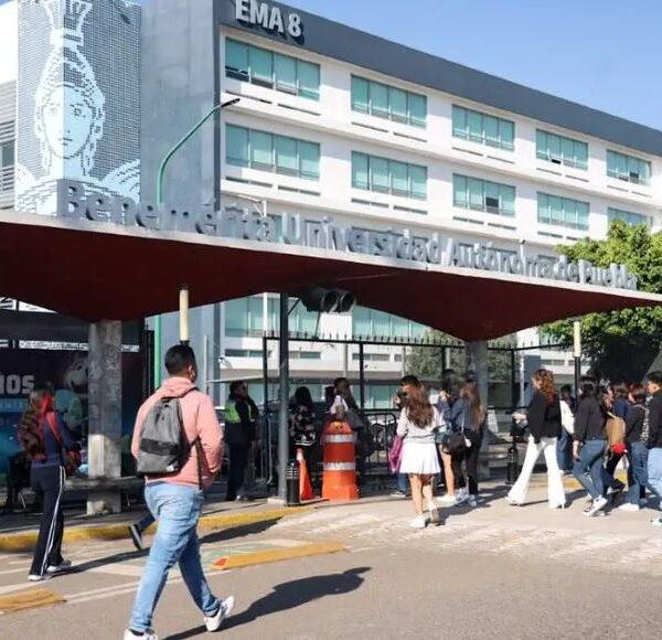 Se proyecta un presupuesto de ocho mil 188 mdp para la BUAP en el 2026. FOTO: Urbeconómica.