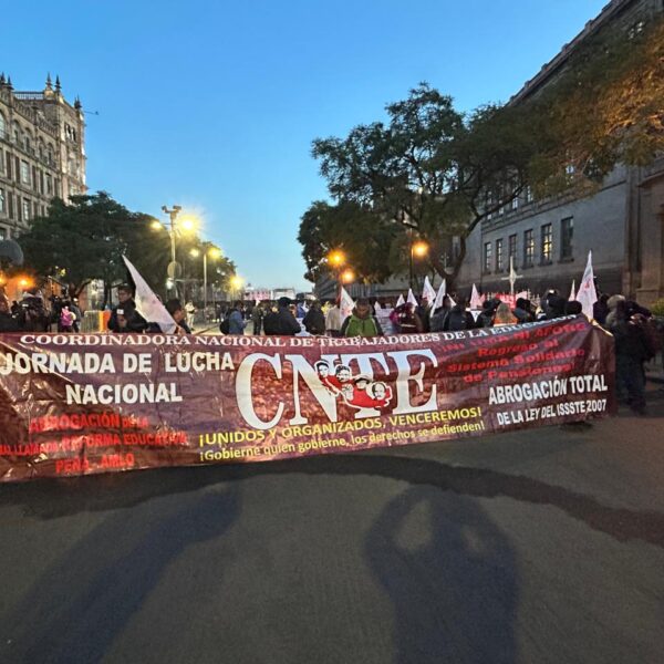 CNTE mantiene sus movilizaciones en la CDMX y acusa a Segob de intentar “criminalizar la protesta social”. FOTO: MVS Noticias.