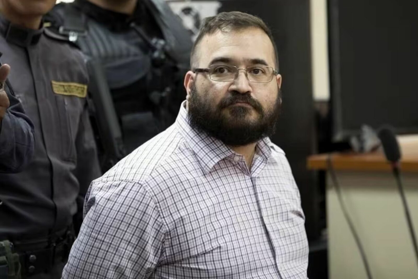 Javier Duarte podría salir del Reclusorio Norte antes de tiempo; FGR asegura que sería un beneficio injustificado en un caso clave de corrupción. La decisión final se conocerá este 19 de noviembre. FOTO: El Tiempo.