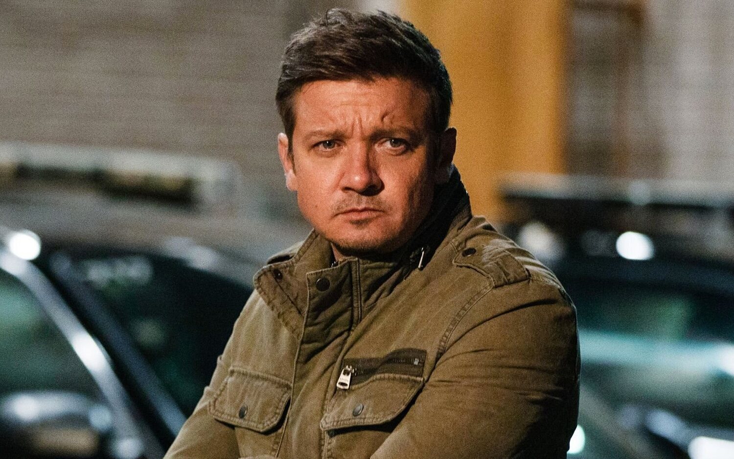 Jeremy Renner enfrenta denuncia por acoso y amenazas
