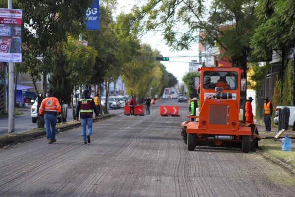 Alejandro Armenta anunció la rehabilitación de 23 vialidades en Puebla capital, incluida la 24 Sur.
