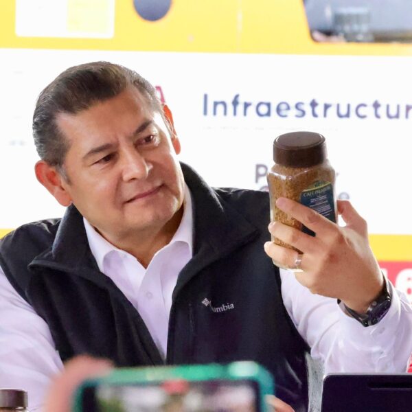 Va a la derecha; Alejandro Armenta confirmó que se modificará la ciclovía de la Recta a Cholula para cumplir con la NOM-004-SEDATU-2023.