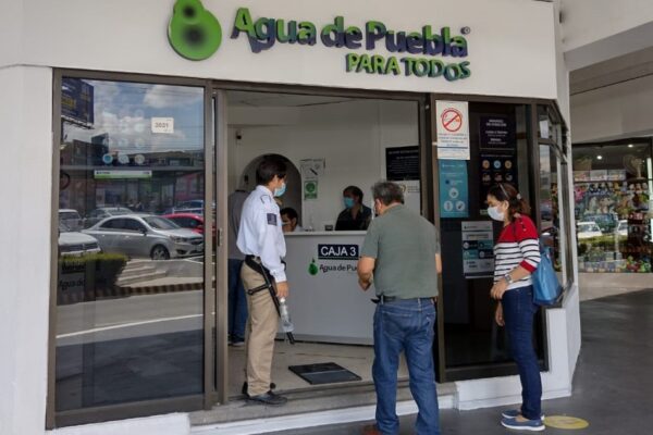 Los poblanos pagarán más por el servicio de agua.