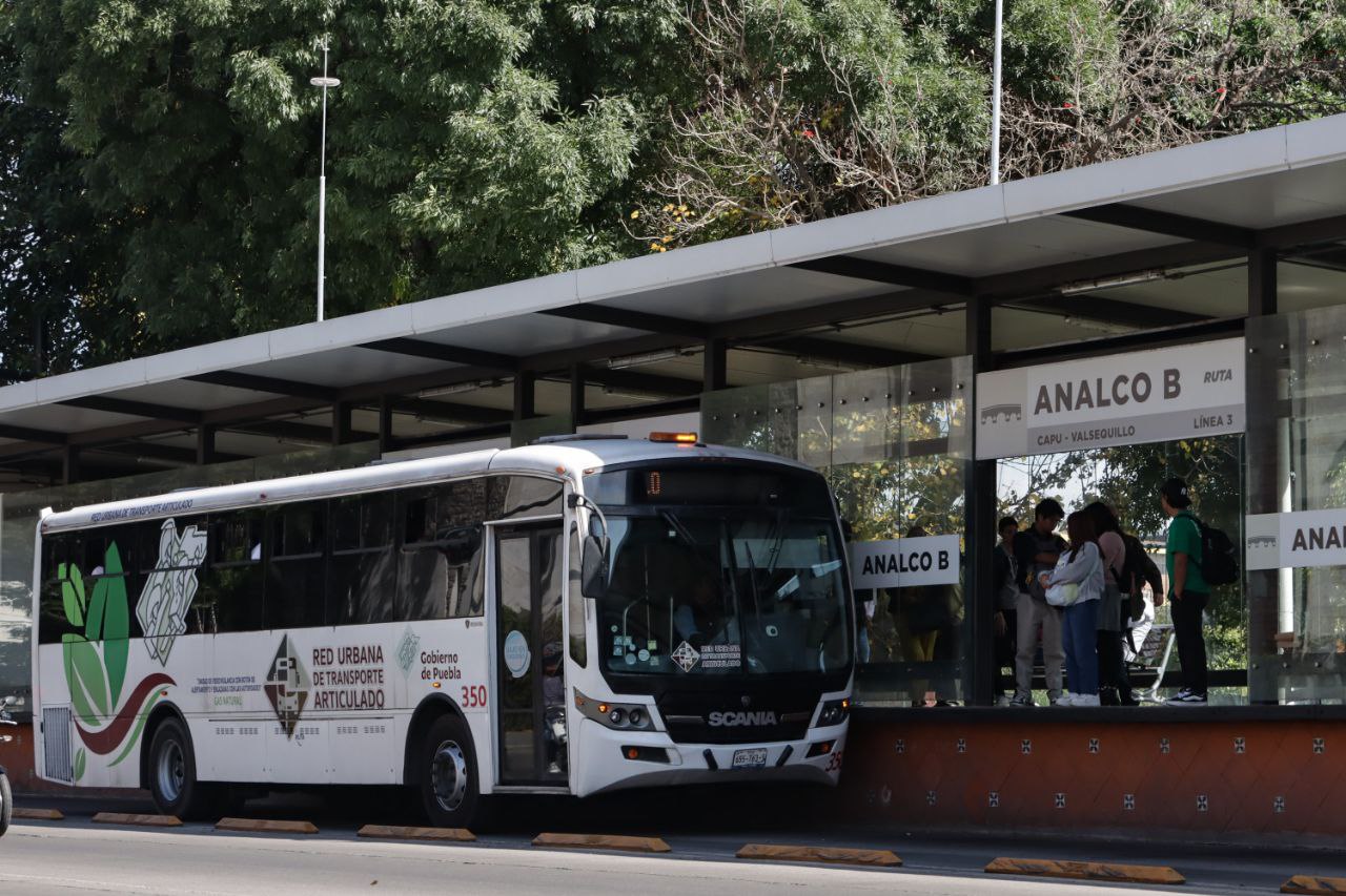 Cancelar la concesión de RUTA le costaría al Estado 22 mil mdp; administraciones pasadas dejaron “amarrados” los contratos, acusa la actual administración. FOTO: El Universal Puebla.