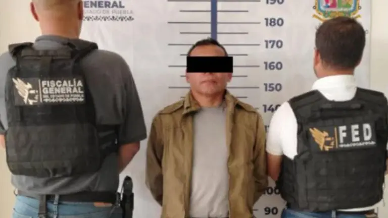 La Fiscalía de Puebla logró la vinculación a proceso de Alejandro N., “La Rana”, policía estatal señalado en la desaparición de Diana Estrella y María Fernanda. FOTO: Fiscalía de Puebla.
