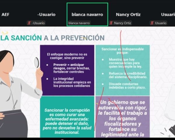 La Contraloría Municipal de Puebla capacitó a 439 servidores públicos en mecanismos para prevenir la corrupción y mejorar la gestión administrativa.