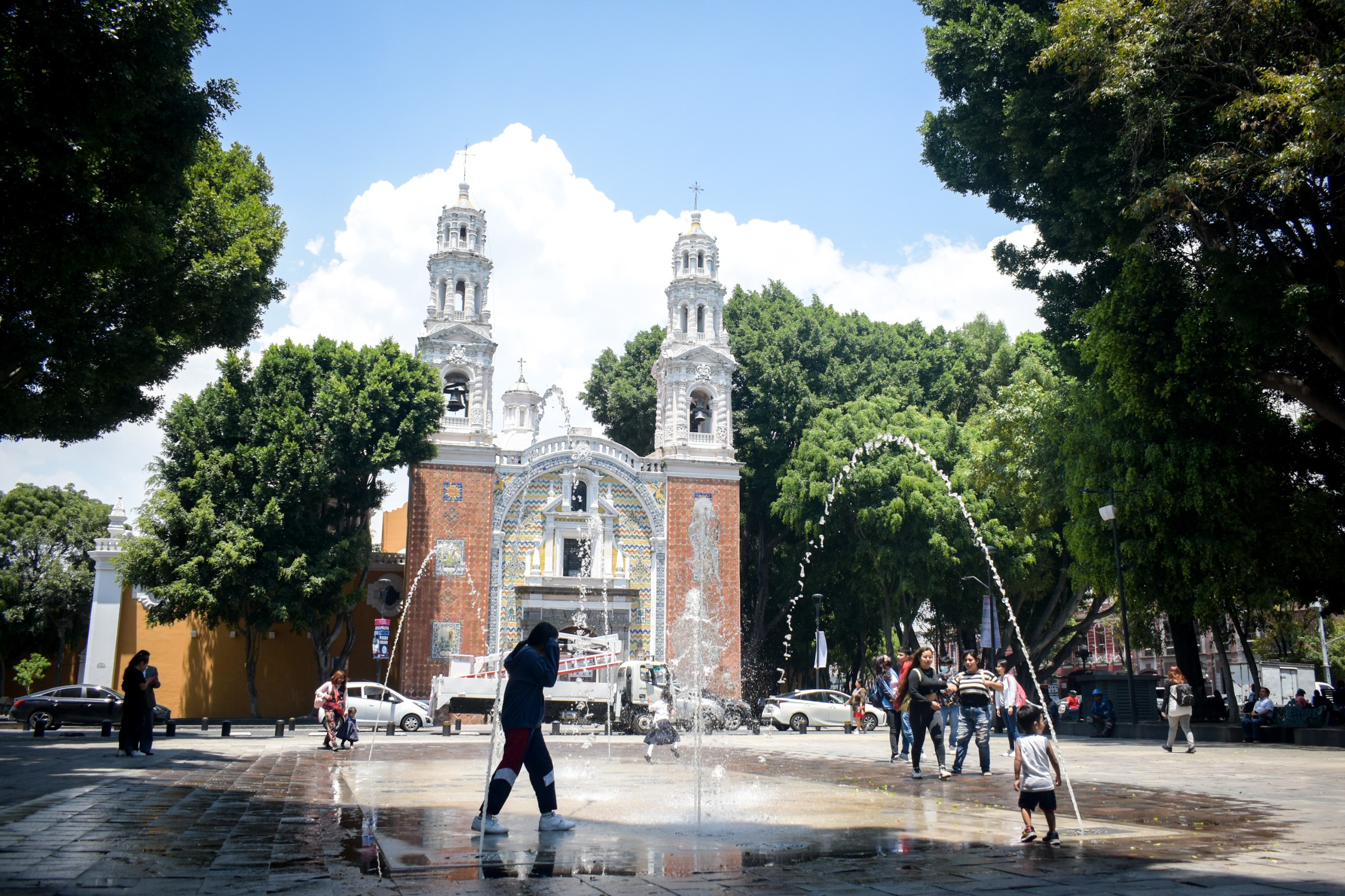 El Paseo Bravo pasó oficialmente a manos del gobierno estatal, que ya lanzó una rehabilitación exprés para iniciar en solo 30 días. FOTO: El Universal Puebla.