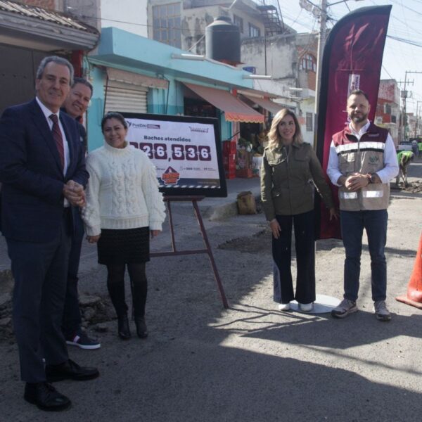 El Gobierno de la Ciudad de Puebla cumplió y superó su meta anual de la Campaña Capitalina Bacheando Puebla, al atender 226 mil 536 baches con una inversión de 154.3 millones de pesos.