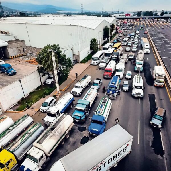 PAN pide diálogo con transportistas. Foto: El Universal.