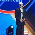 Bad Bunny encabezó la lista de ganadores en los Latin Grammy, en una gala con amplia participación latina y varios artistas mexicanos entre los más reconocidos. FOTO: LA Times.