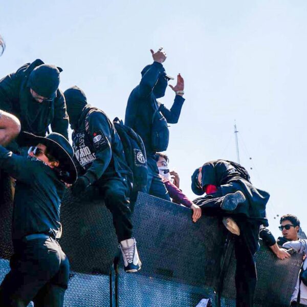 La FGJ tiene identificados a los integrantes del bloque negro que participaron en actos violentos en distintas marchas de la CDMX. La autoridad abrió 38 carpetas y ubicó a 31 presuntos responsables.