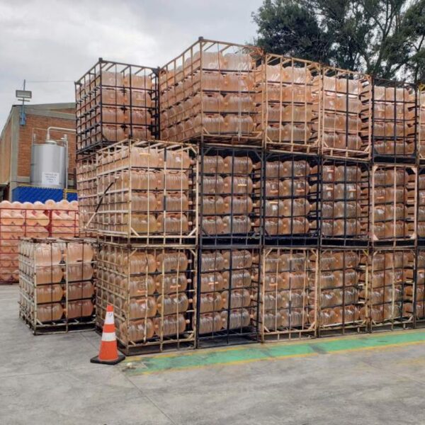 El Senado pidió investigar las operaciones de Bonafont y Danone en Santa María Zacatepec, Puebla, por denuncias de sobreexplotación de acuíferos y presunto greenwashing. FOTO: La Jornada de Oriente.