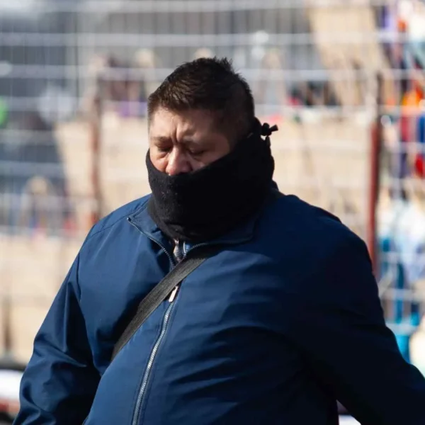 La Secretaría de Gestión Integral de Riesgos y Protección Civil activó la Alerta Amarilla en seis alcaldías ante el descenso de temperatura ocasionado por el Frente Frío número 12. FOTO: Cuartoscuro.