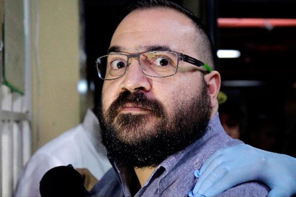 Tras ocho años en prisión, Javier Duarte busca su libertad anticipada. FOTO: Forbes.