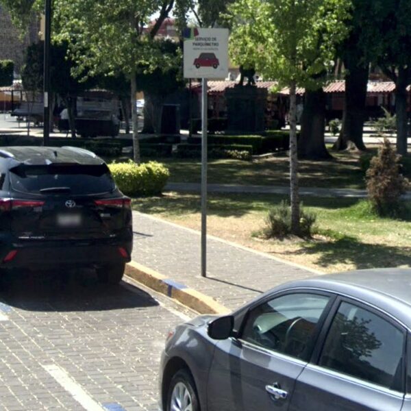 El Ayuntamiento de San Pedro Cholula retomó el cobro en parquímetros del centro histórico.