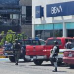 Asaltaron y lesionaron a un hombre que acababa de salir de un BBVA en La Paz. Le dispararon en la pierna para quitarle 200 mil pesos. FOTO: Periódico Correo.