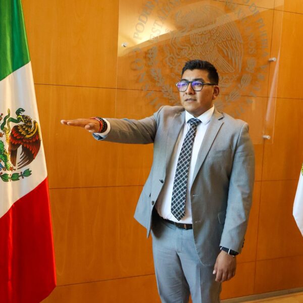 El Consejo de la Judicatura del Estado de Puebla formalizó un relevo en su Presidencia, marcando un nuevo periodo de trabajo colegiado orientado a fortalecer la operación institucional. FOTO: Poder Judicial de Puiebla.