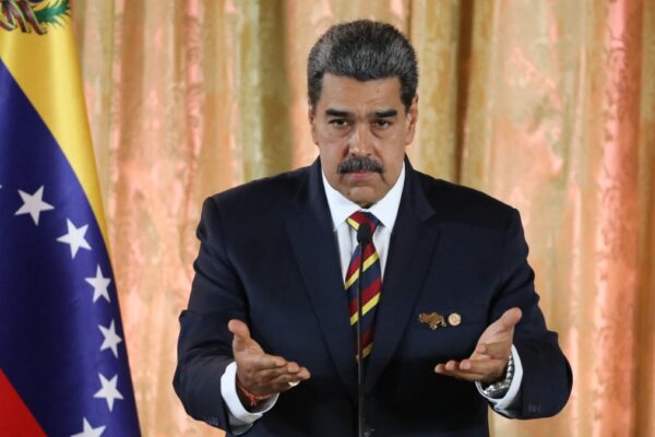 Washington acusa al Cártel de los Soles —presuntamente liderado por Maduro— de operar como red narcoterrorista; Venezuela asegura que se busca justificar una ofensiva política y militar. FOTO: ANF.