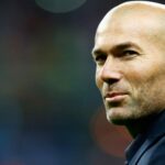 Zidane rompe el silencio y enciende la ilusión: “Va a pasar pronto, muy pronto.” El ídolo francés dejó entrever su regreso a los banquillos.