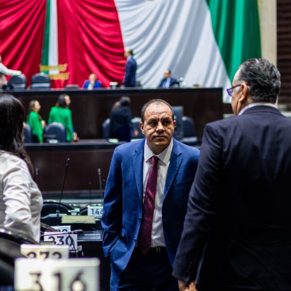 Cuauhtémoc Blanco "celebró" el cierre del periodo legislativo, pese a no presentar iniciativas y participar solo una vez en tribuna para defenderse del desafuero.