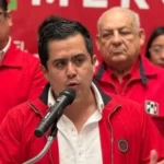 El nombre de Lorenzo Rivera vuelve al centro de la polémica: un proceso judicial pendiente amenaza con sacarlo de la contienda interna del PRI. FOTO: Yahoo Noticias.