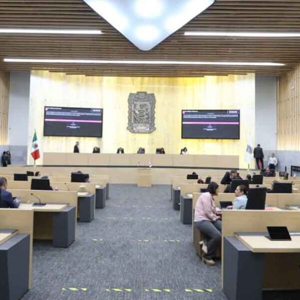 El Congreso de Puebla pospuso la designación del nuevo titular de la Auditoría Superior del Estado; la elección, prevista para el 11 de diciembre, se realizará finalmente el 15 de enero.