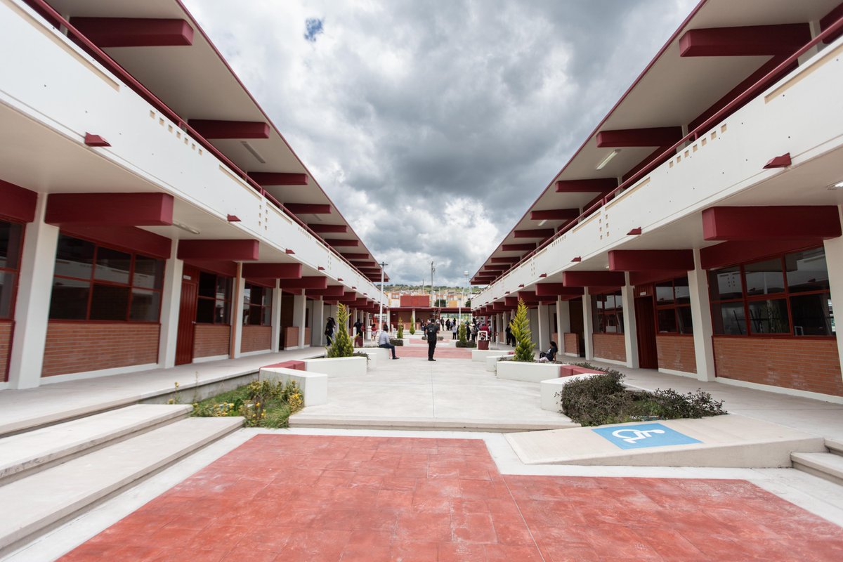 Puebla sumará cinco ciberbachilleratos y un bachillerato tecnológico en 2026