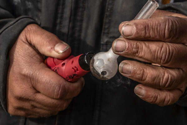 El cristal ya es la principal causa de ingreso a centros de rehabilitación en Puebla. FOTO: The New York Times.