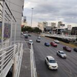 La instalación de semáforos en la Vía Atlixcáyotl podría aumentar hasta 45 minutos los tiempos de traslado, por lo que el proyecto sigue en análisis.