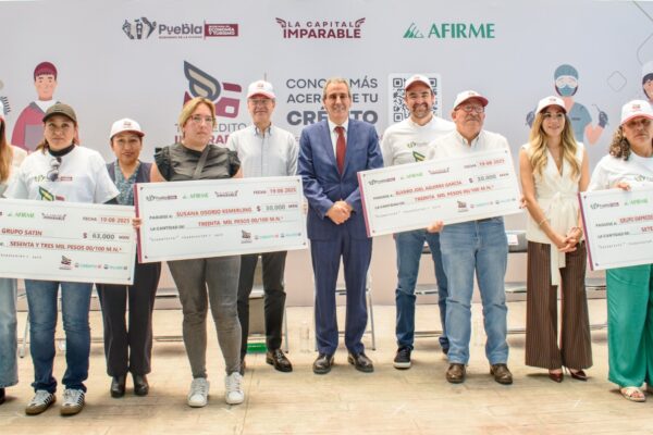 Más de 3 mil créditos fueron entregados en Puebla a través de Tu Crédito Imparable, generando una derrama económica superior a 41.7 millones de pesos.