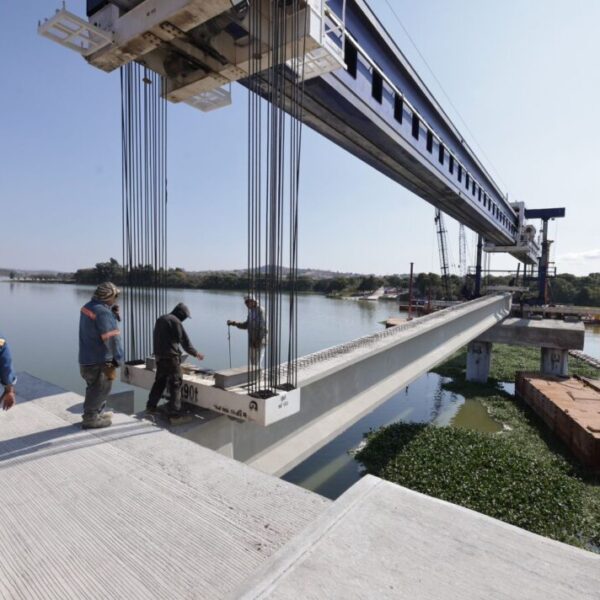 La inauguración del puente vehicular La Panga fue reprogramada para marzo de 2026 debido a retrasos provocados por la temporada de lluvias.