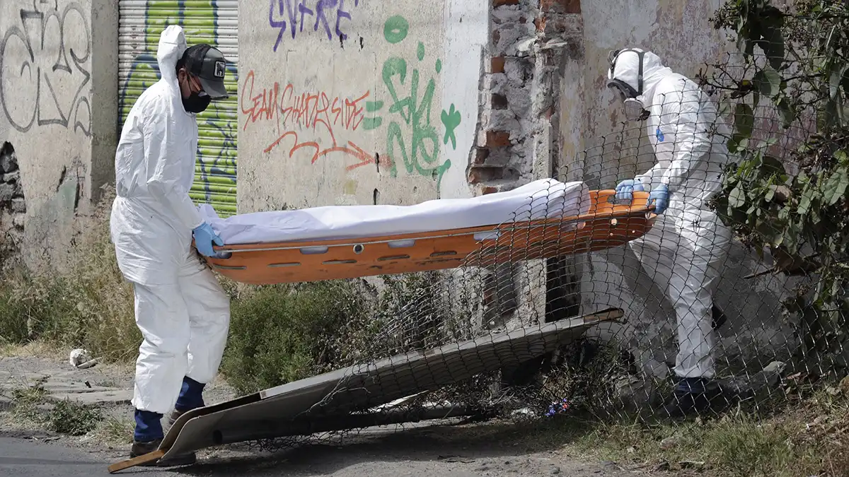 Semefo de Puebla enfrenta saturación crítica con más de 3 700 cuerpos en 2024