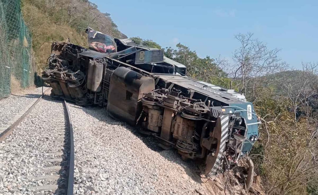 SEMAR actualiza: 13 muertos y 98 heridos tras descarrilamiento del Tren Interoceánico en Oaxaca