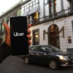 Uber promovió un amparo contra la Secretaría de Movilidad y Transporte de Puebla para poder seguir operando mientras se resuelve su proceso de renovación de permiso. FOTO: Congreso de Puebla.