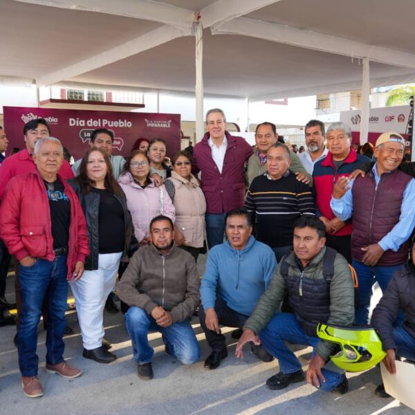 La administración municipal acercó nuevamente sus servicios a Santa María Xonacatepec, llevando a su explanada principal una jornada pensada para escuchar de manera directa a la comunidad.