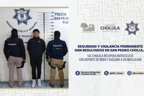 La SSC Cholula recuperó una motocicleta con reporte de robo tras un operativo preventivo en Plaza San Diego.