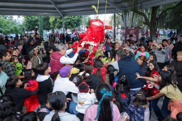 El gobierno municipal y el DIF capital tuvieron una posada comunitaria que combinó actividades recreativas con acciones de apoyo ante la temporada invernal