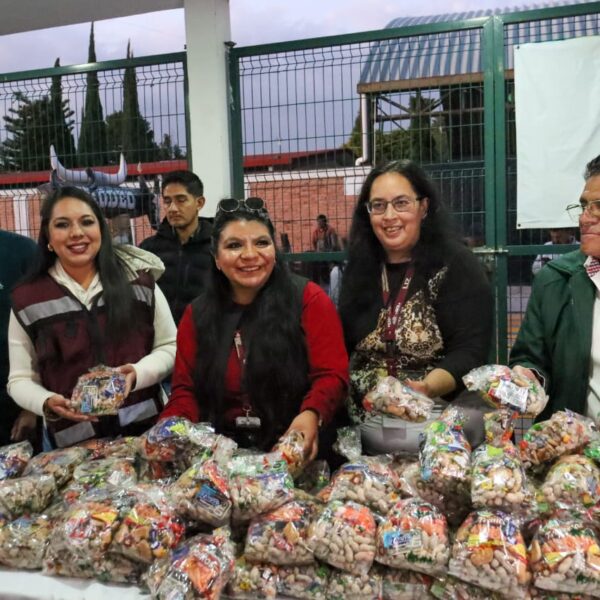 El inicio de las posadas marca uno de los momentos más esperados de la temporada decembrina en San Pedro Cholula.
