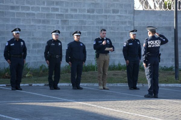 En el cierre de año, Félix Pallares, realizó una supervisión en la Comisaría Sur y la Central de Despliegue Policial.