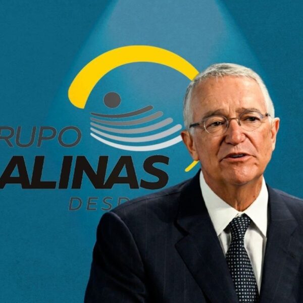 Luego del fallo de la SCJN, el SAT iniciará el cobro de 51 mil mdp a Grupo Salinas; la ley permite solicitar descuentos de hasta 39% si el pago es oportuno. FOTO: +Claro.