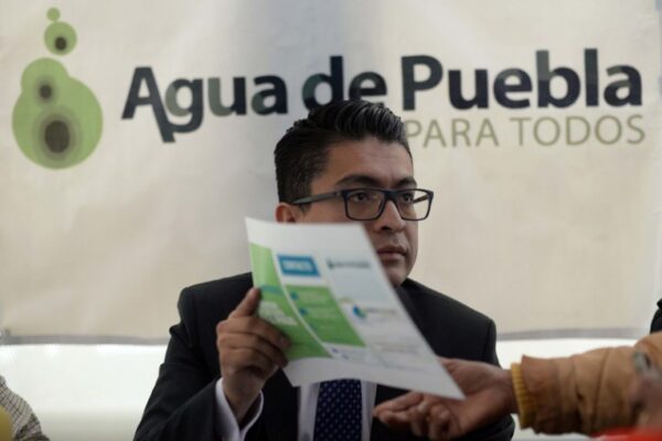 El gobierno de Puebla analiza comprar hasta 75% de las acciones de Agua de Puebla ante incumplimientos. FOTO: Status Puebla.