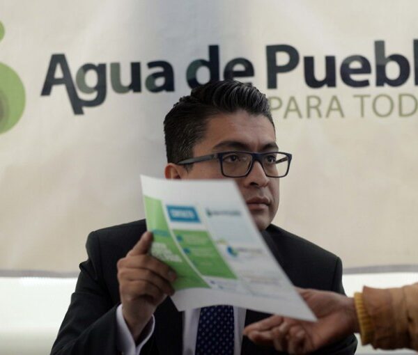 El gobierno de Puebla analiza comprar hasta 75% de las acciones de Agua de Puebla ante incumplimientos. FOTO: Status Puebla.