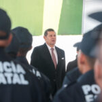 El gobernador Alejandro Armenta endureció su postura contra Antonio Martínez Valente, “El Toñín”, a quien señaló por presunto lavado de dinero y vínculos con el robo de combustibles. FOTO: Hipócrita Lector.