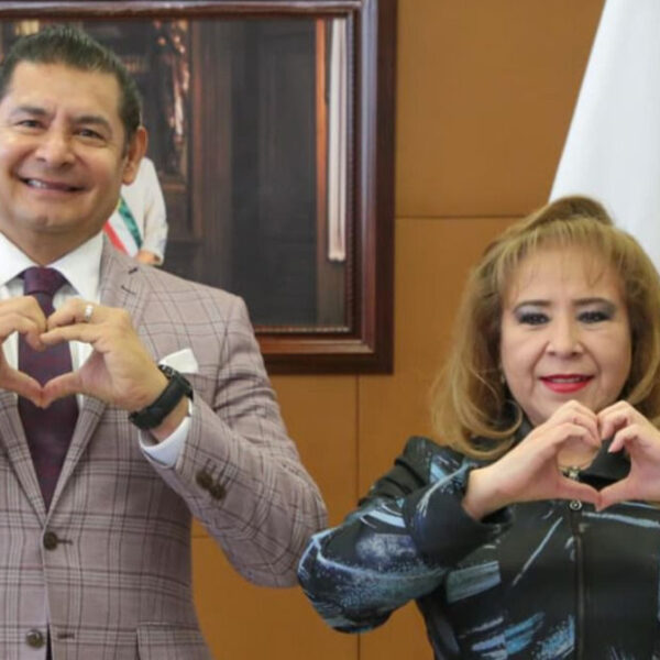 Claudia Hernández fue designada oficialmente al frente de la Coordinación General de Comunicación y Agenda Digital del Gobierno de Puebla. FOTO: Gobierno de Puebla.