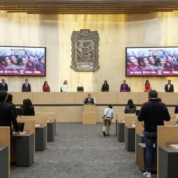 El balance legislativo del cierre de 2025 en Puebla dejó cientos de propuestas en apenas tres meses cono aprobó solo 6% aprobadas. FOTO: Gran Angular Agencia.