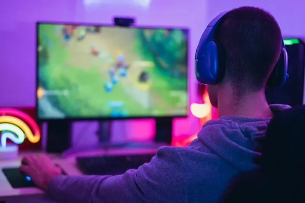 Morena impulsa una reforma para que los deportes electrónicos se integren de manera formal al sistema deportivo nacional. FOTO: Hiraoka.