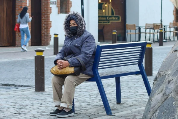 El Frente Frío número 21 provocará un marcado descenso de temperaturas en Puebla, con riesgo de heladas durante la noche del domingo y la madrugada del lunes. FOTO: Es Imagen.